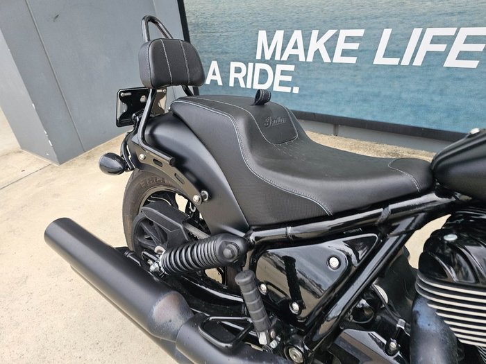 2023 INDIAN CHIEF DARK HORSE Black