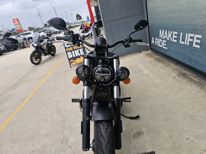 2023 INDIAN CHIEF DARK HORSE Black