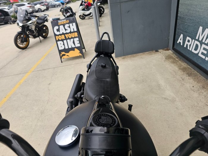 2023 INDIAN CHIEF DARK HORSE Black