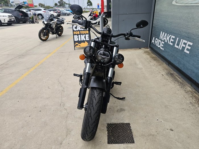 2023 INDIAN CHIEF DARK HORSE Black