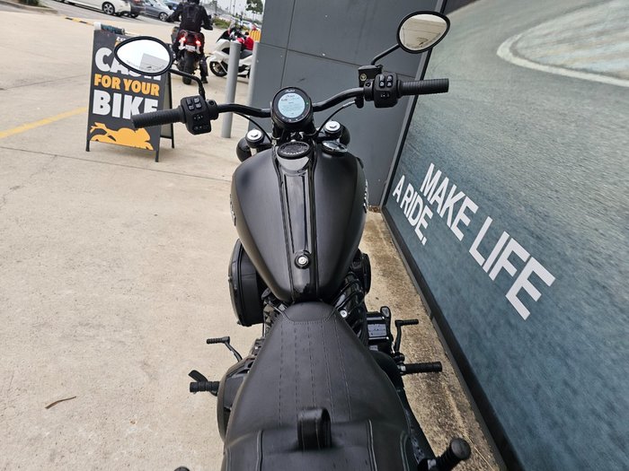 2023 INDIAN CHIEF DARK HORSE Black