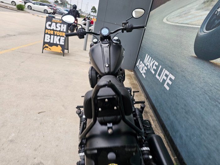 2023 INDIAN CHIEF DARK HORSE Black