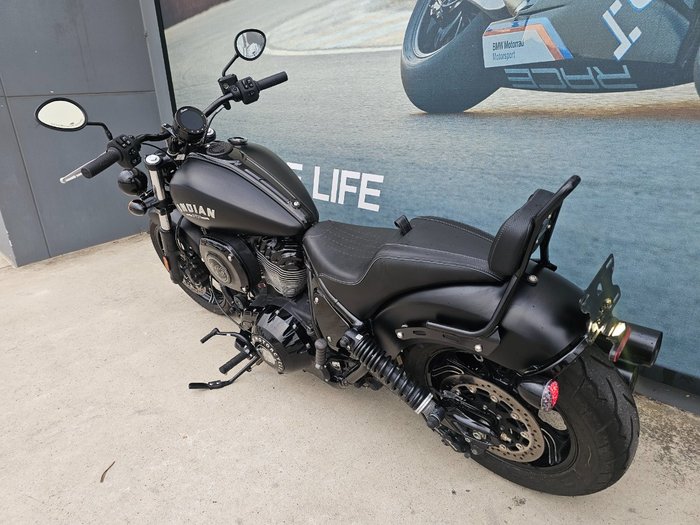 2023 INDIAN CHIEF DARK HORSE Black