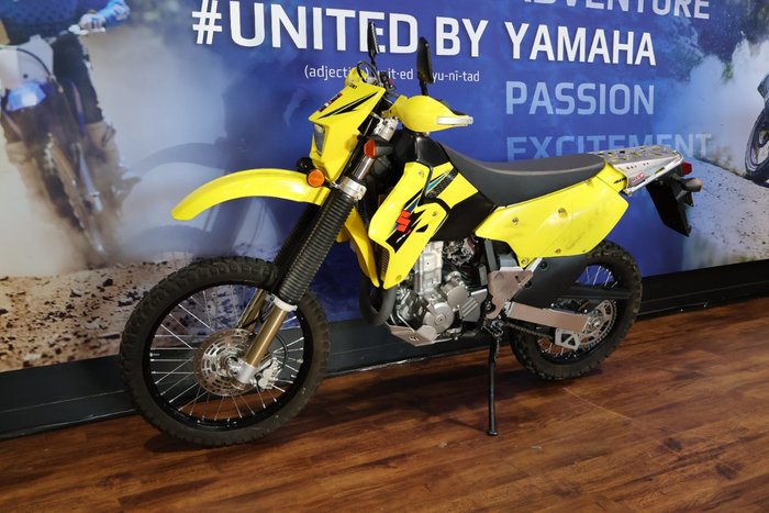 2019 Suzuki DR-Z400E Yellow