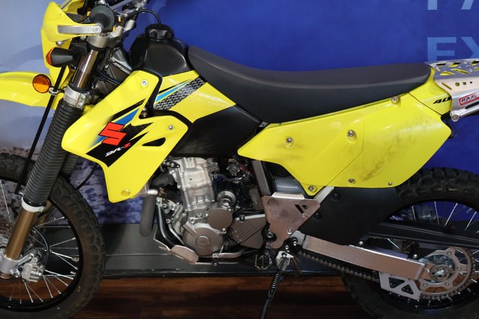 2019 Suzuki DR-Z400E Yellow