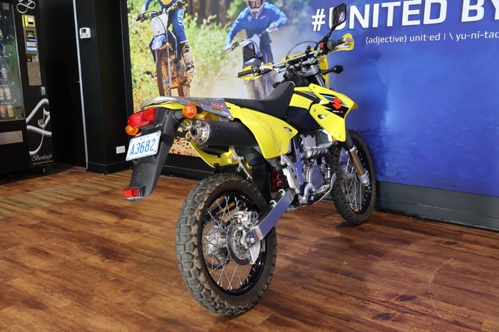 2019 Suzuki DR-Z400E Yellow