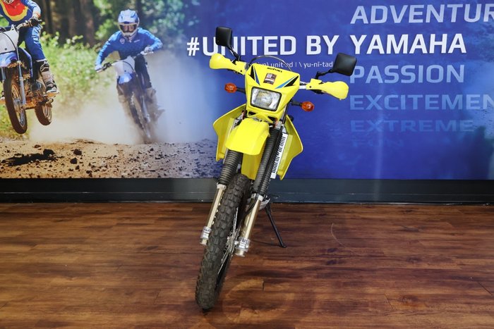 2019 Suzuki DR-Z400E Yellow