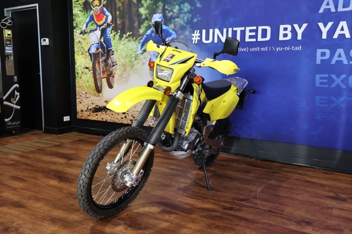 2019 Suzuki DR-Z400E Yellow