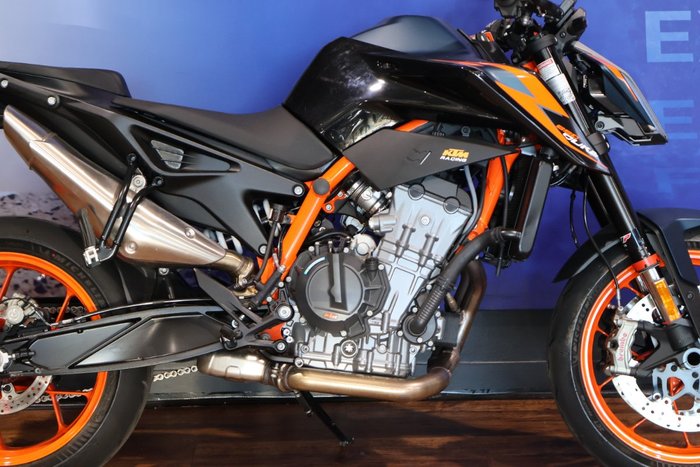 2020 Ktm 890 DUKE R Black