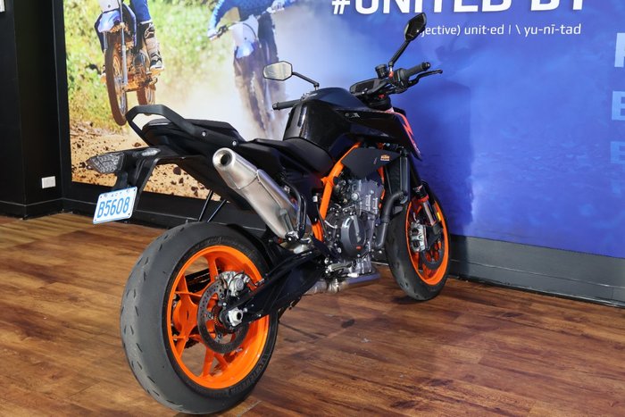 2020 Ktm 890 DUKE R Black