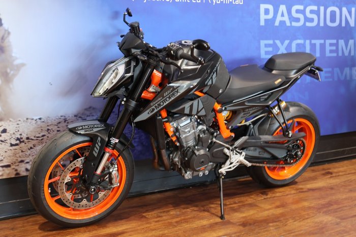 2020 Ktm 890 DUKE R Black