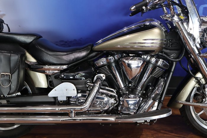 2006 Yamaha XV1900A Black