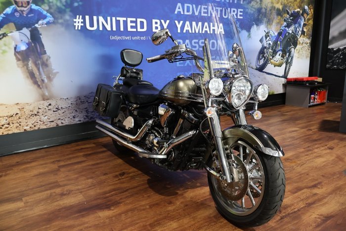 2006 Yamaha XV1900A Black