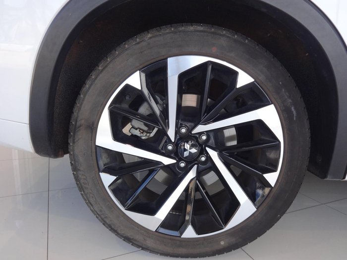 2024 Mitsubishi Outlander Exceed Tourer