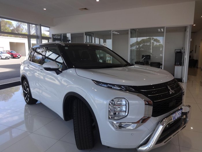2024 Mitsubishi Outlander