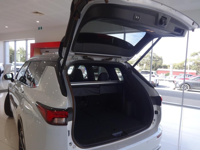 2024 Mitsubishi Outlander Exceed Tourer