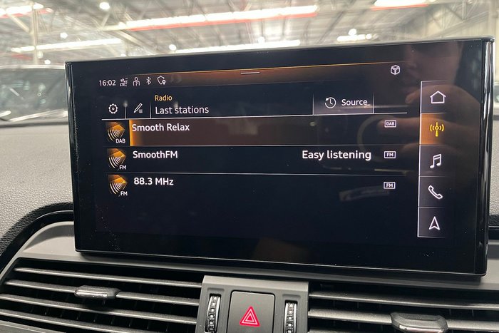 2024 Audi Q5 55 TFSI e S line