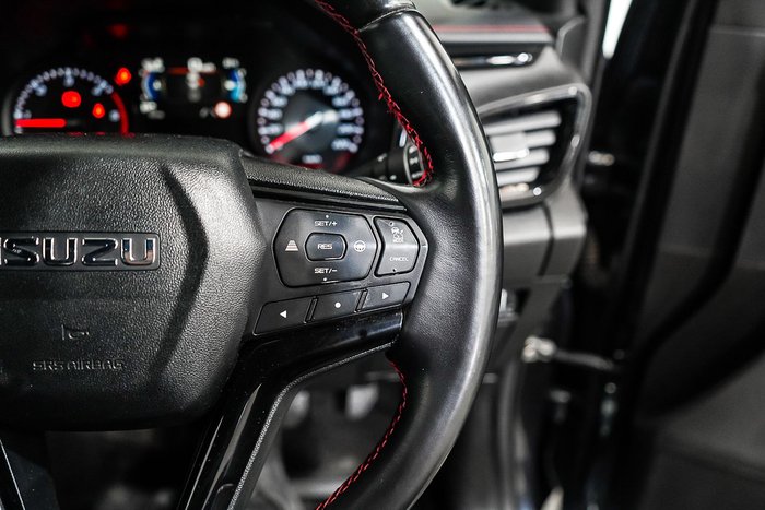 2022 Isuzu D-MAX X-TERRAIN