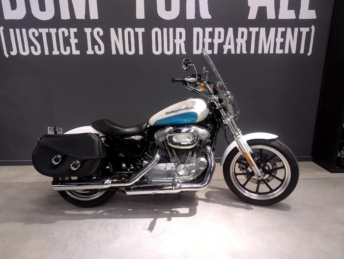 2017 Harley-Davidson SuperLow 883 (XL883L) Sportster Blue