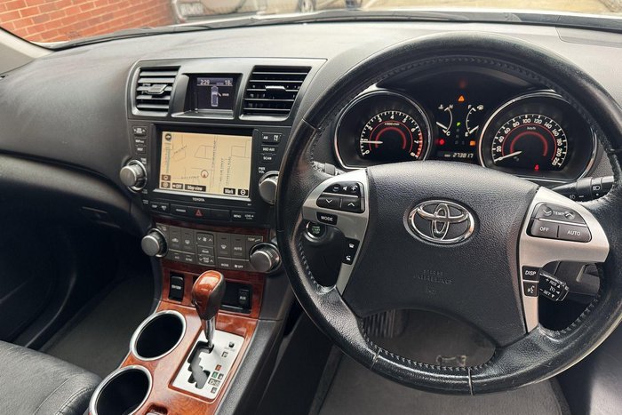 2012 Toyota Kluger Grande GSU45R MY12 AWD Silver Pearl