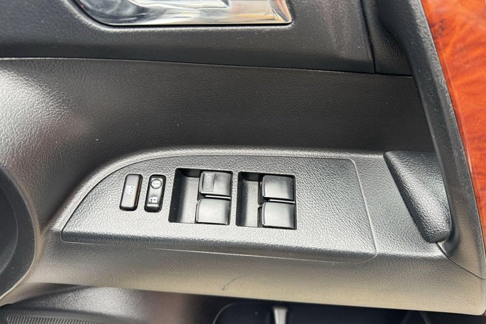 2012 Toyota Kluger Grande GSU45R MY12 AWD Silver Pearl