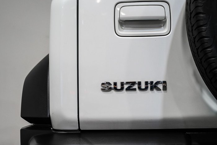 2023 Suzuki Jimny GLX