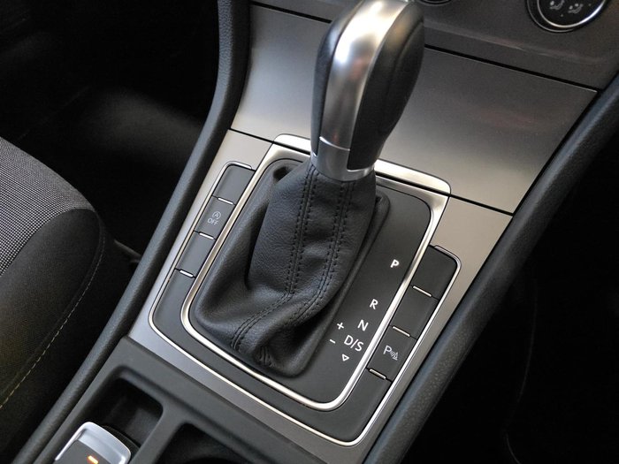 2017 Volkswagen Golf 92TSI Trendline