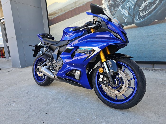 2025 Yamaha YZF-R7LA Blue