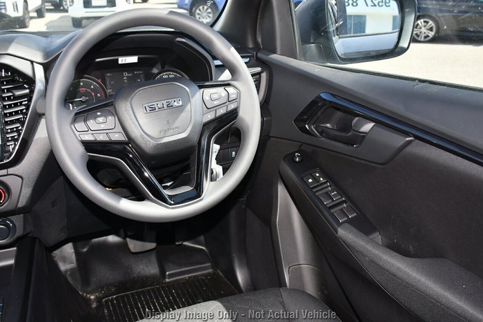 2025 Isuzu D-MAX X-RIDER