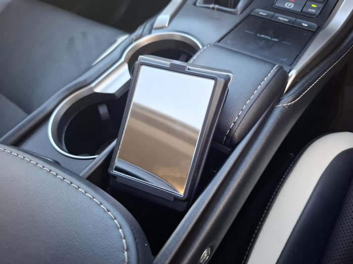 2021 Lexus NX 300h Luxury