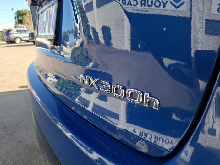 2021 Lexus NX 300h Luxury