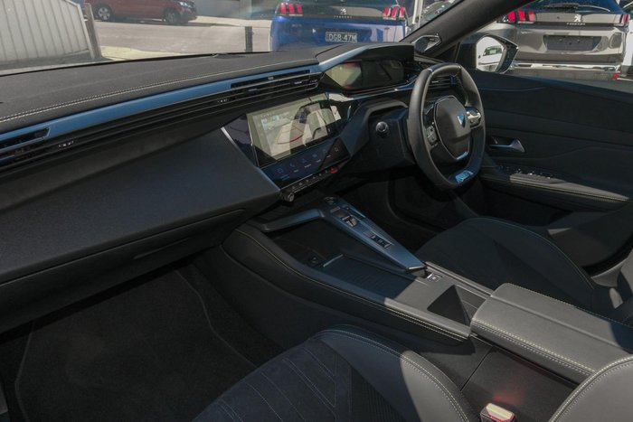 2025 Peugeot 308 GT Hybrid