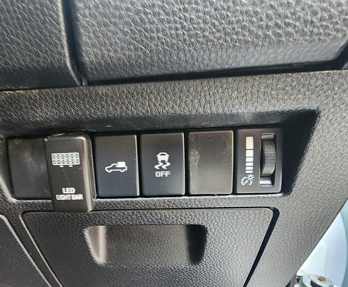 2023 Isuzu D-MAX LS-U