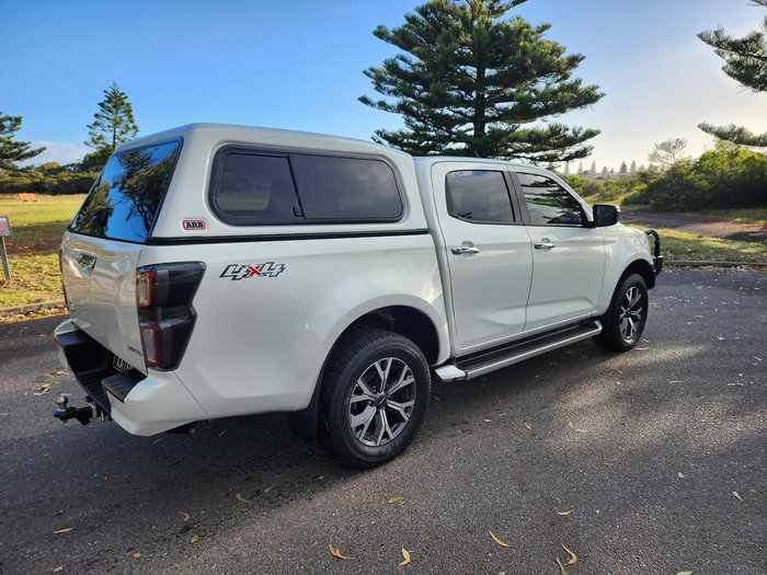 2023 Isuzu D-MAX LS-U