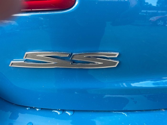 2014 Holden Commodore SS VF MY14 Perfect Blue