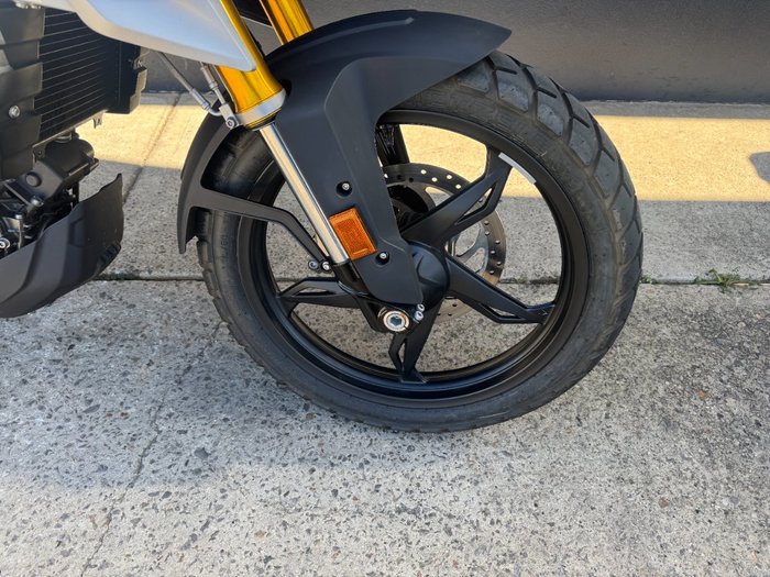 2025 BMW Motorrad G 310 GS WHITE