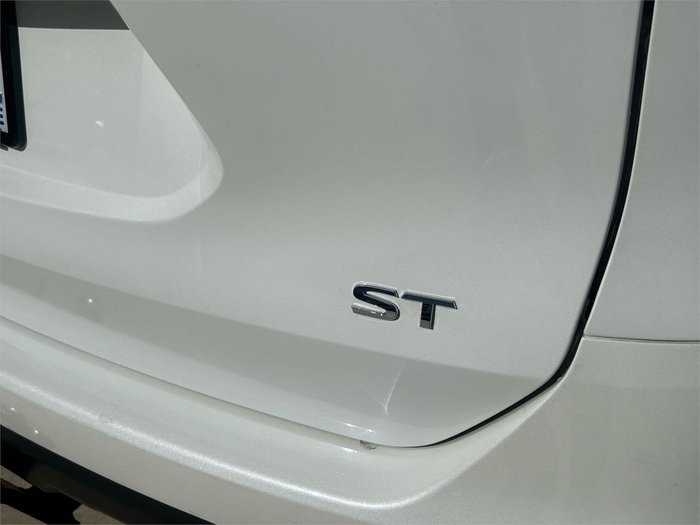2014 Nissan X-TRAIL ST T32 Ivory Pearl