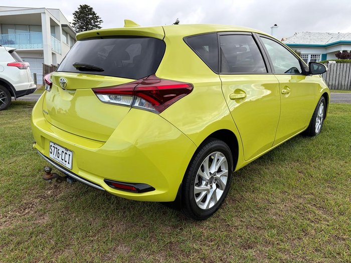 2016 Toyota Corolla Ascent Sport