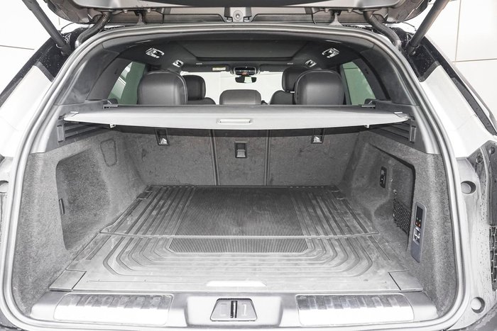 2025 Land Rover Range Rover Sport P360 Dynamic SE