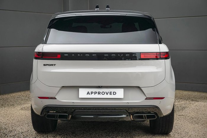 2025 Land Rover Range Rover Sport P360 Dynamic SE