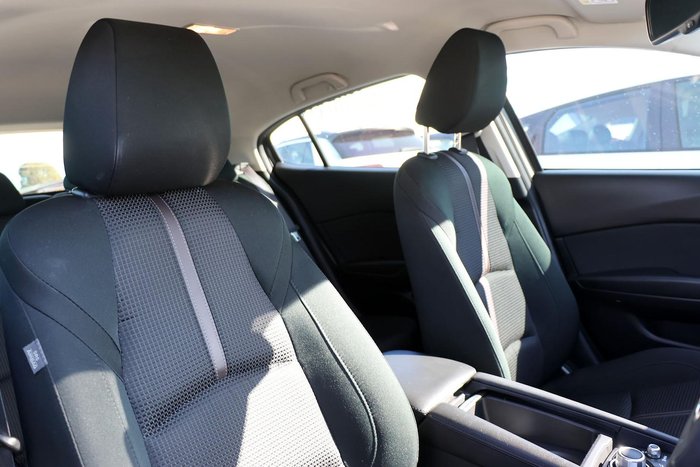 2018 Mazda 3 Maxx Sport
