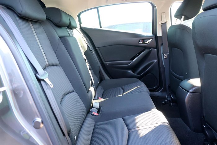 2018 Mazda 3 Maxx Sport