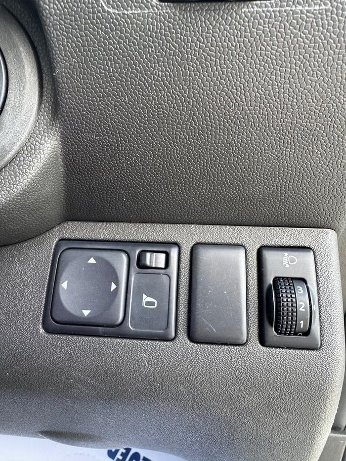2013 Nissan Navara ST D40 Series 6 4X4 Dual Range Arctic White