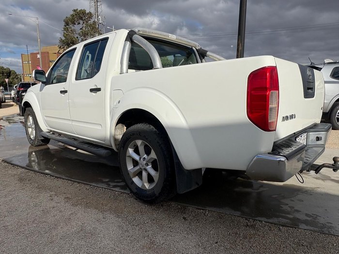 2013 Nissan Navara ST D40 Series 6 4X4 Dual Range Arctic White