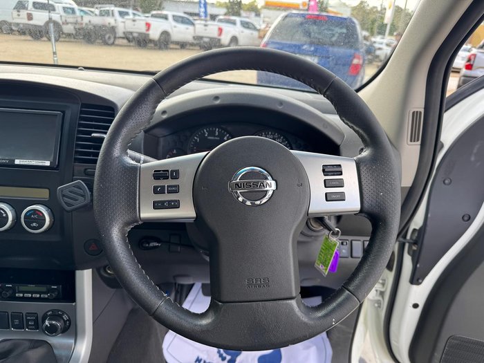 2013 Nissan Navara ST D40 Series 6 4X4 Dual Range Arctic White