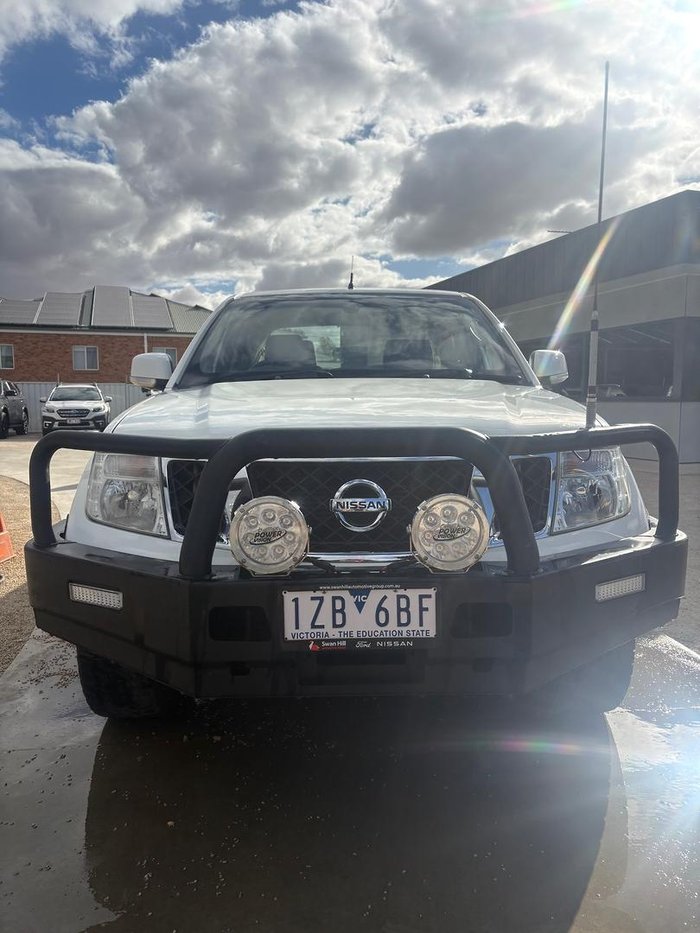 2013 Nissan Navara ST D40 Series 6 4X4 Dual Range Arctic White