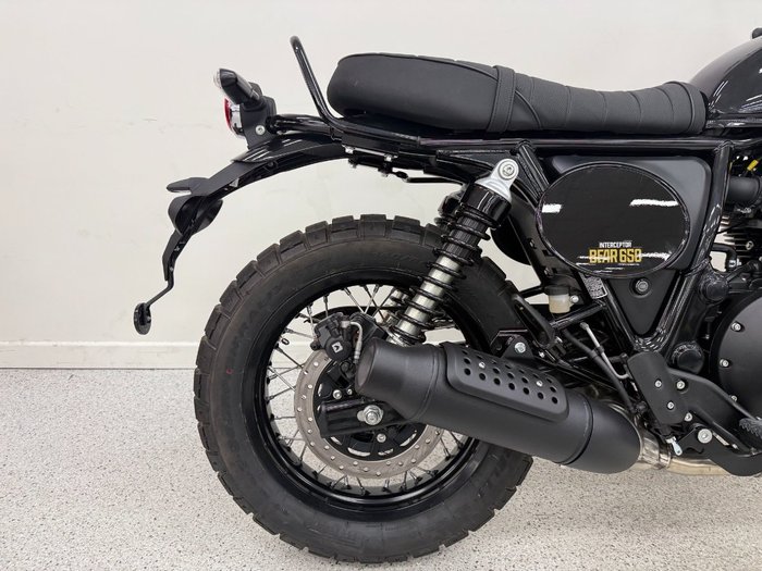 2026 Royal Enfield BEAR 650 Black