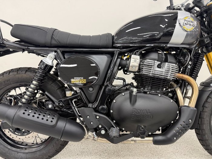 2026 Royal Enfield BEAR 650 Black