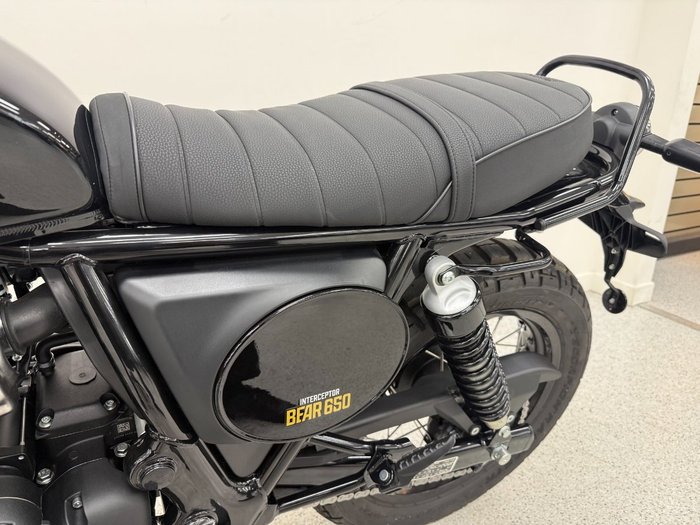 2026 Royal Enfield BEAR 650 Black