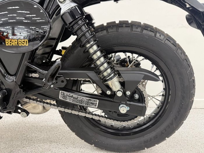 2026 Royal Enfield BEAR 650 Black